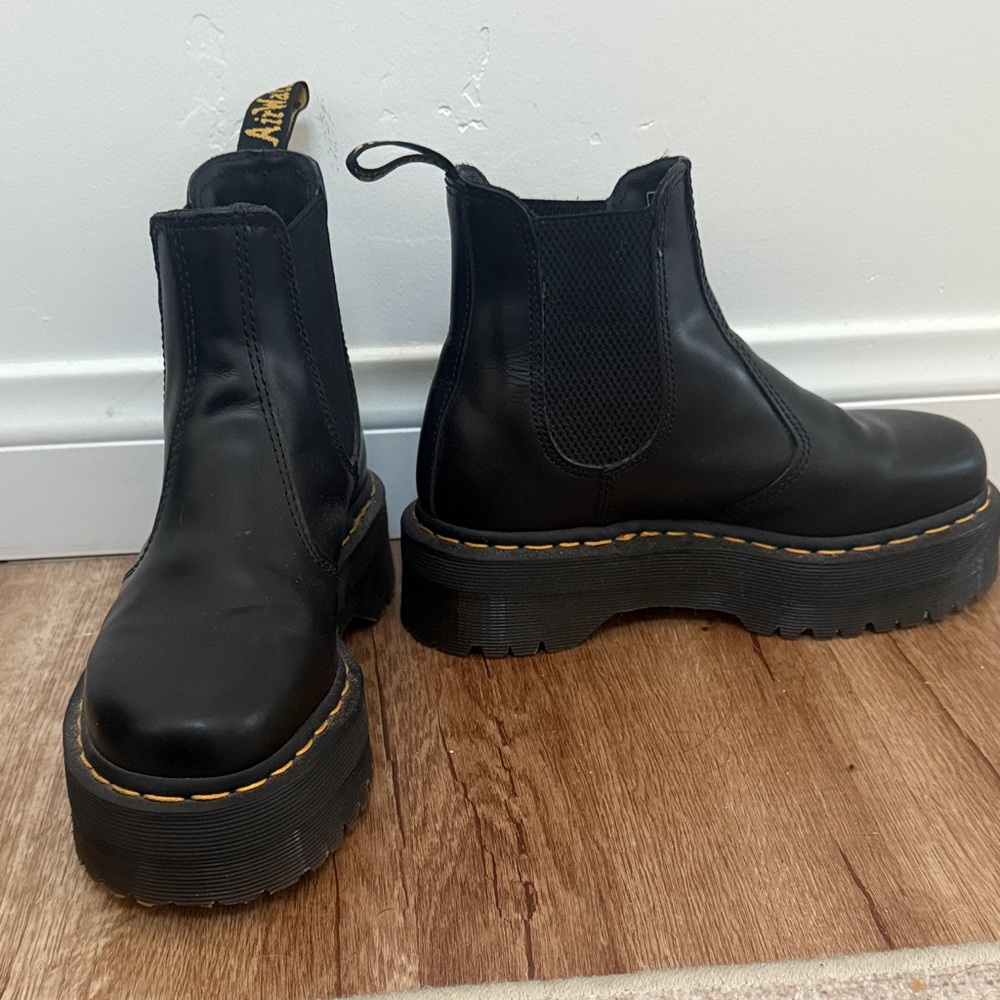 Black Chelsea Boots